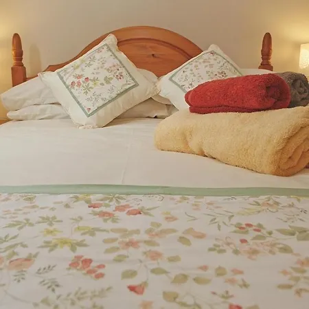Holiday home Two Hoots